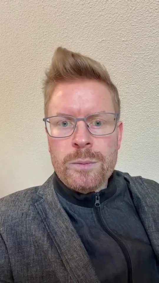 Standbild aus dem Video von Herr Deusser